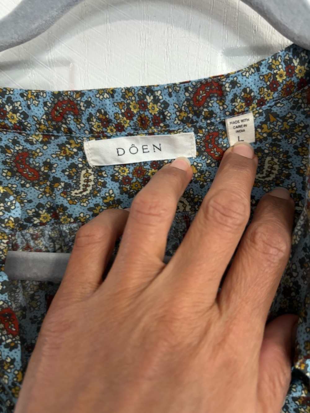 Doen O’keeffe blouse in a floral pattern - Picture 2 of 9